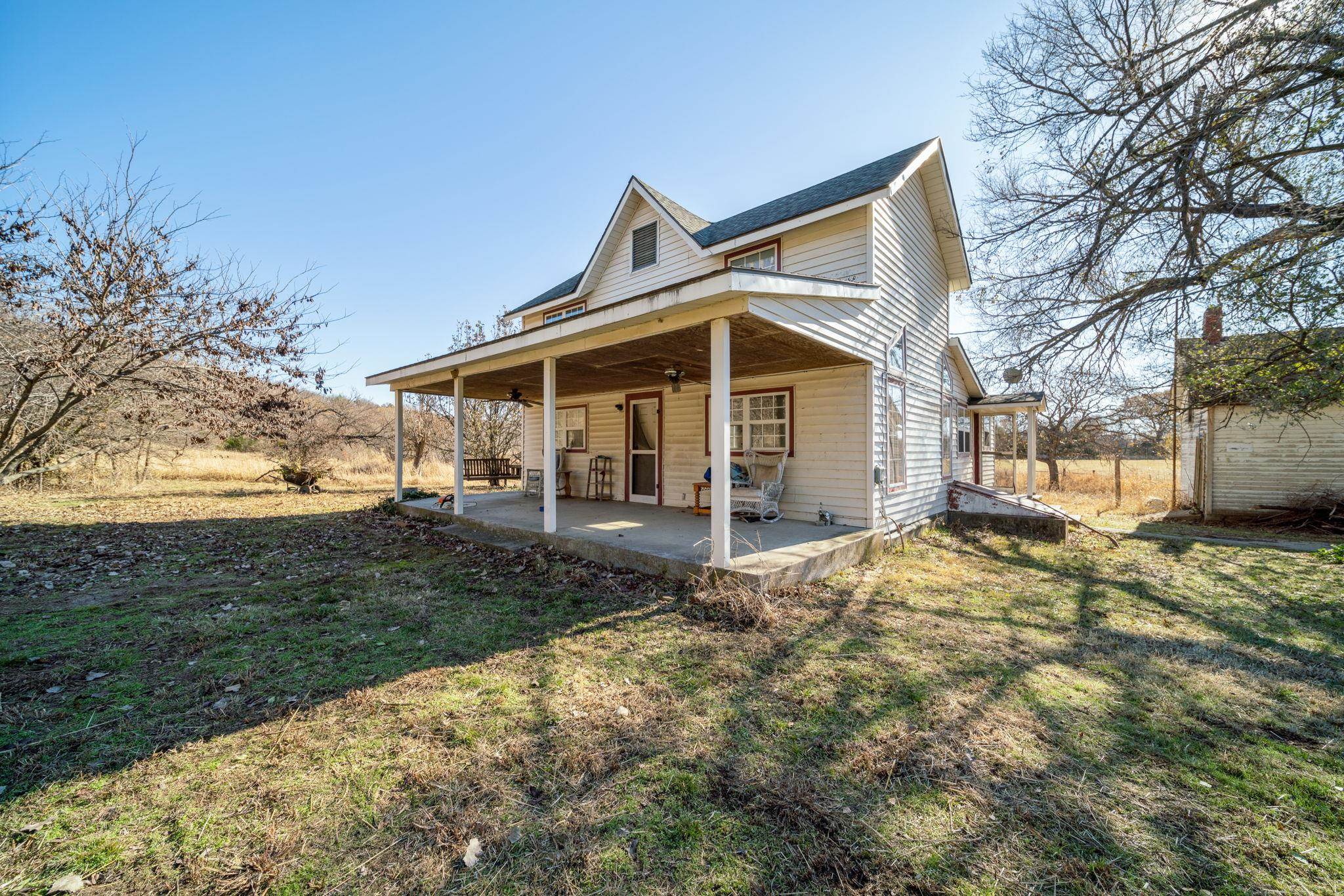 215 Road 11 Sedan, KS 67361 - Photo 2 of 33