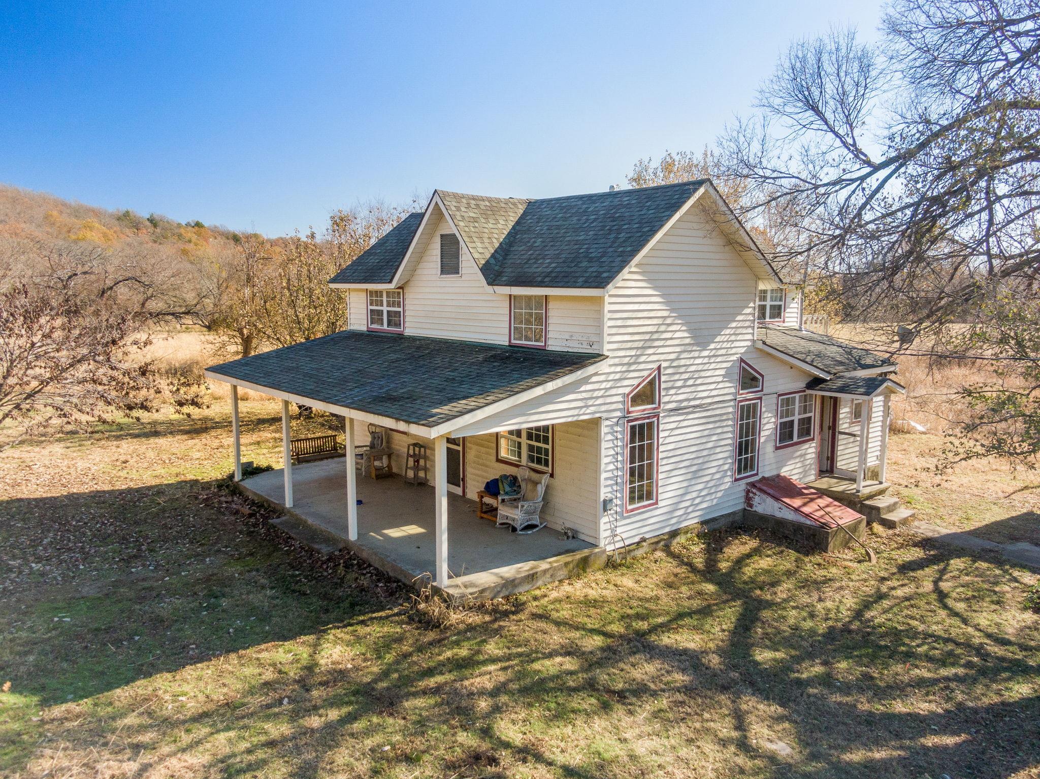 215 Road 11 Sedan, KS 67361 - Photo 4 of 33