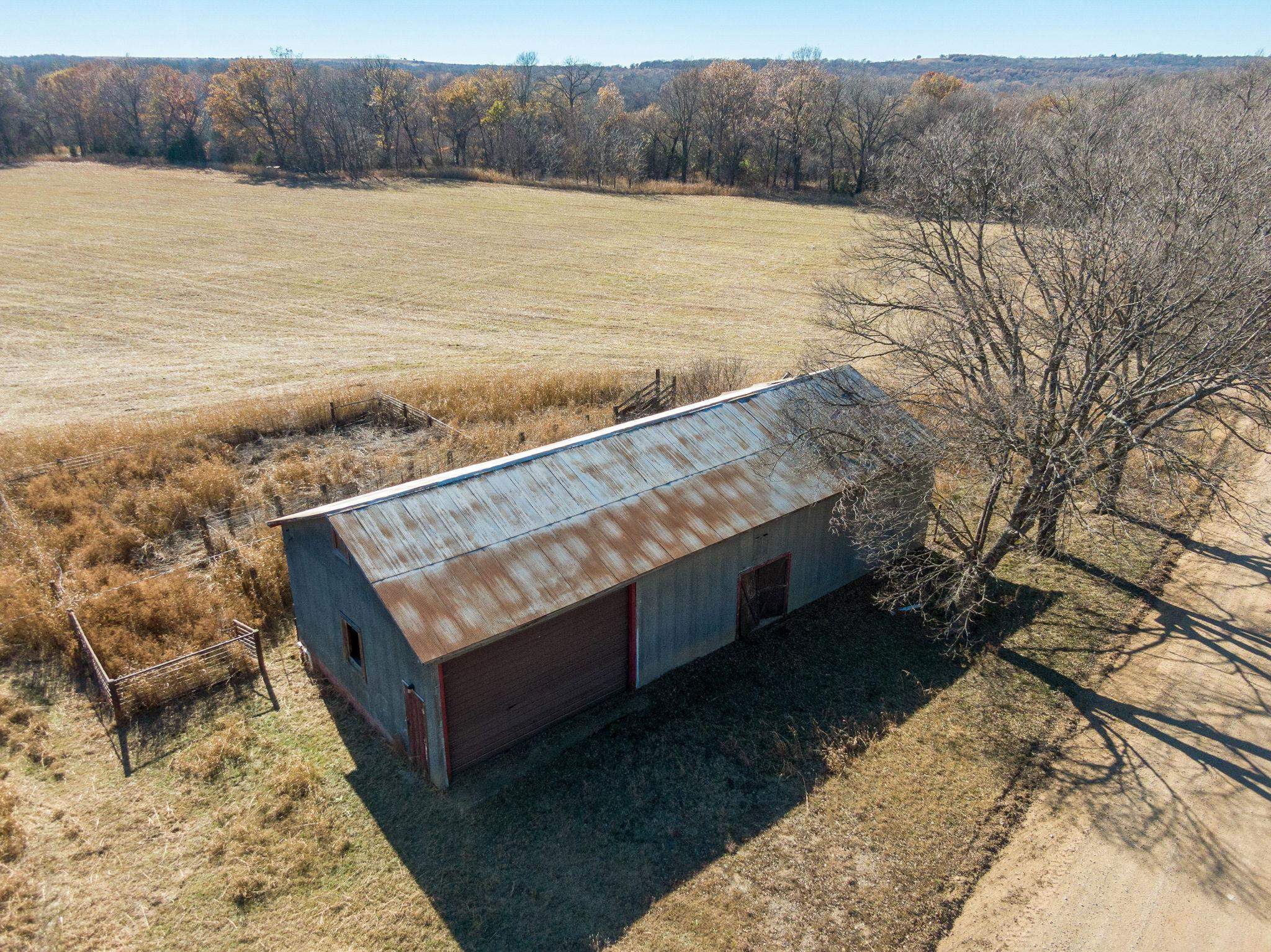215 Road 11 Sedan, KS 67361 - Photo 6 of 33