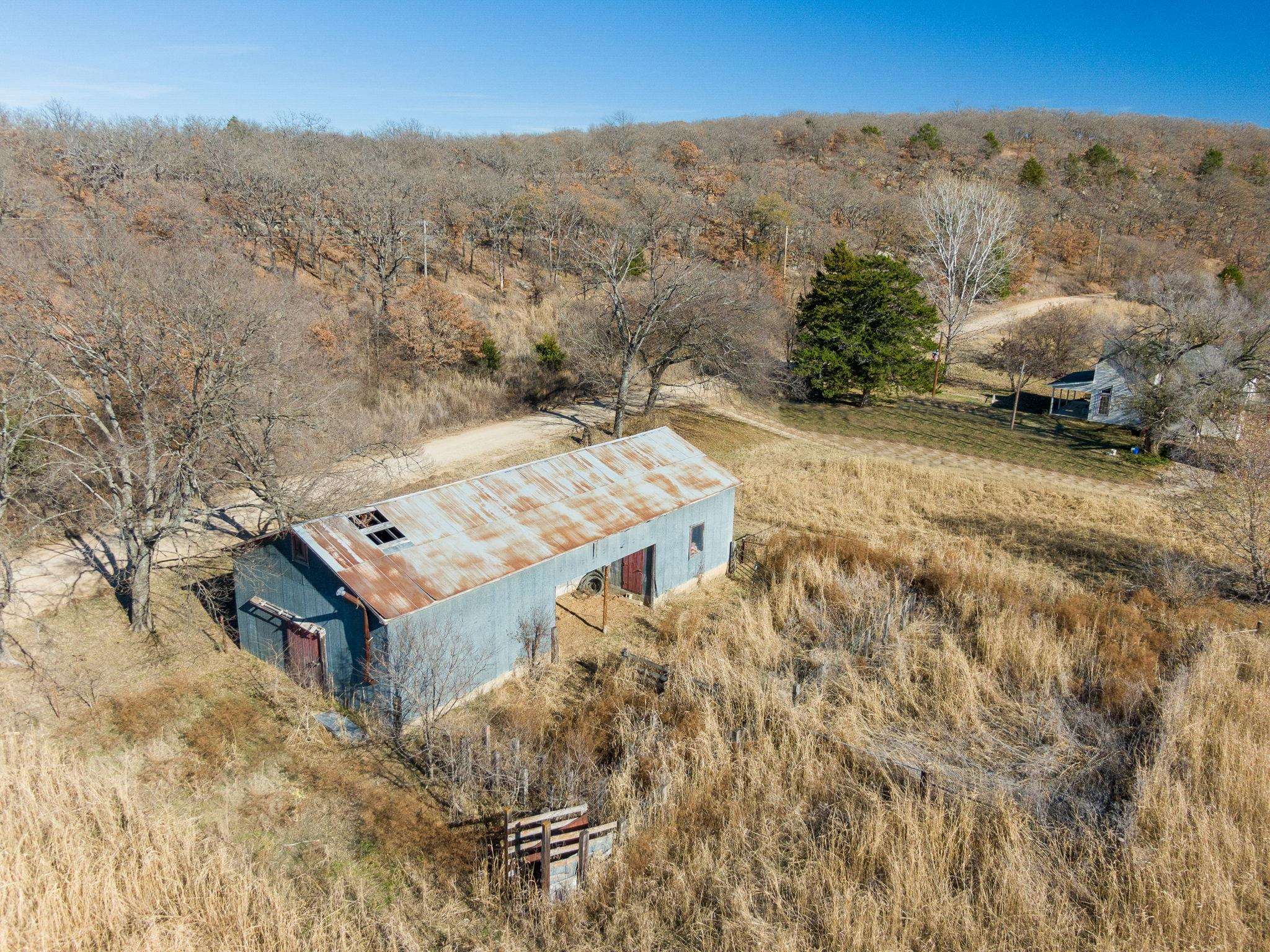 215 Road 11 Sedan, KS 67361 - Photo 7 of 33