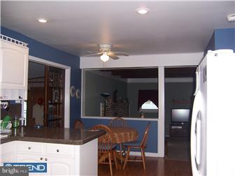 734 Amsterdam Road Mount Laurel, NJ 08054 - Photo 5 of 12 Breakfast Room