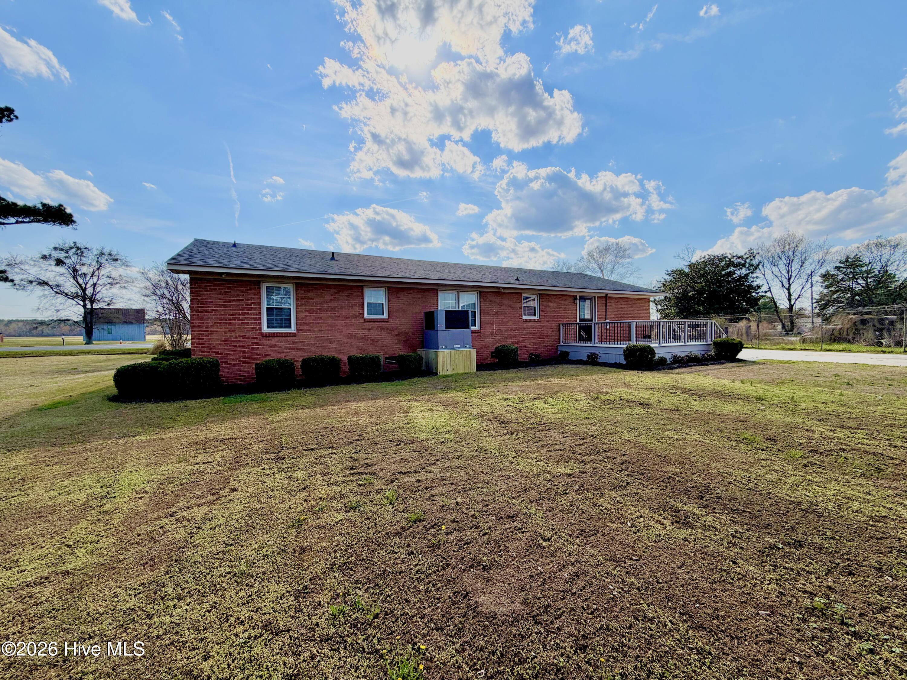 216 Collier-Loftin Road Kinston, NC 28504 - Photo 8 of 76 IMG_5259