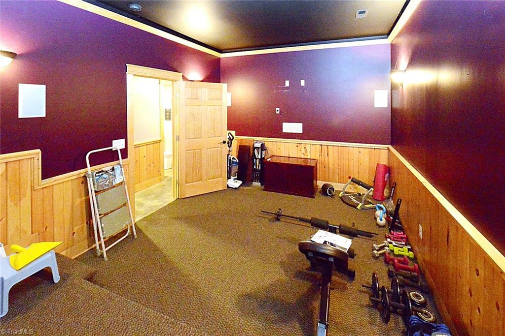 405 Matthews Road Pilot Mountain, NC 27041 - Photo 23 of 32 Gallery Image 23
