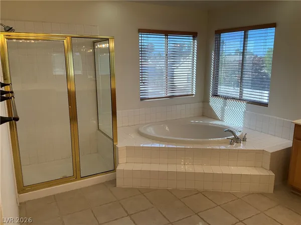 $2,350 | 255 Flirtation Court, Henderson, NV 89074