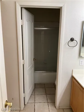 $2,350 | 255 Flirtation Court, Henderson, NV 89074