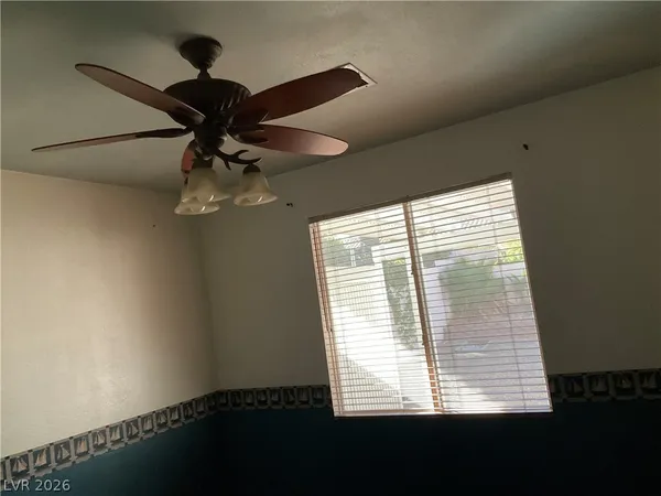 $2,350 | 255 Flirtation Court, Henderson, NV 89074