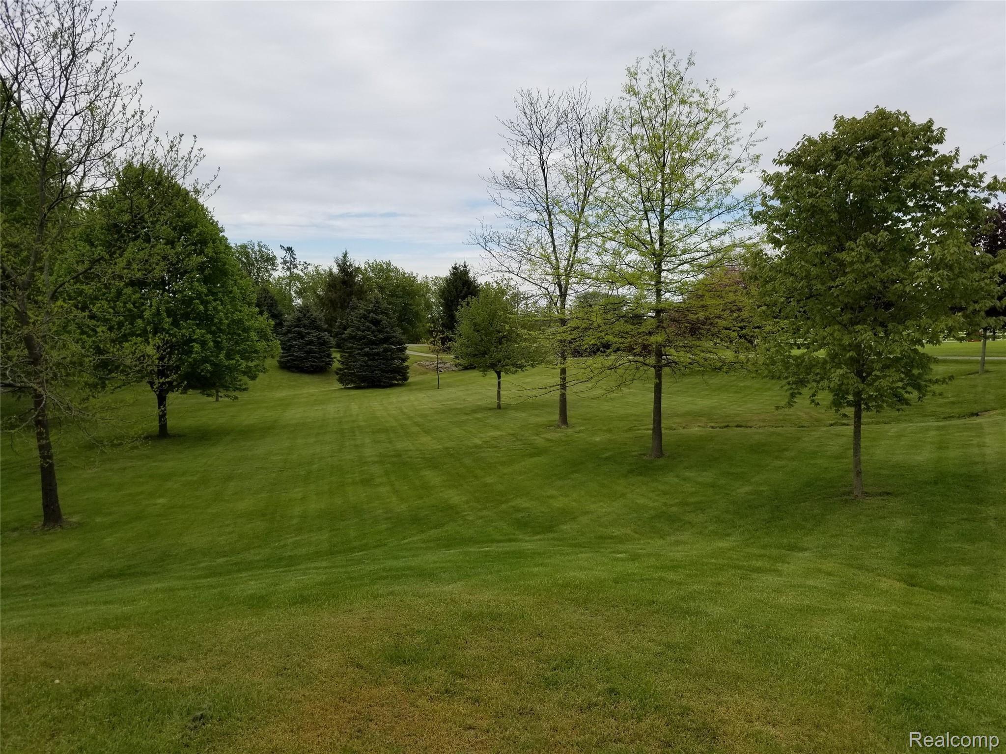 5865 Genesee Road Lapeer, MI 48446 - Photo 40 of 42 20190521_182414.jpg