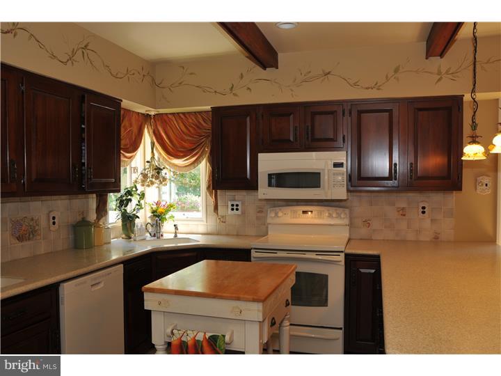 2403 Riverton Road Cinnaminson, NJ 08077 - Photo 15 of 16 Gallery Image 15