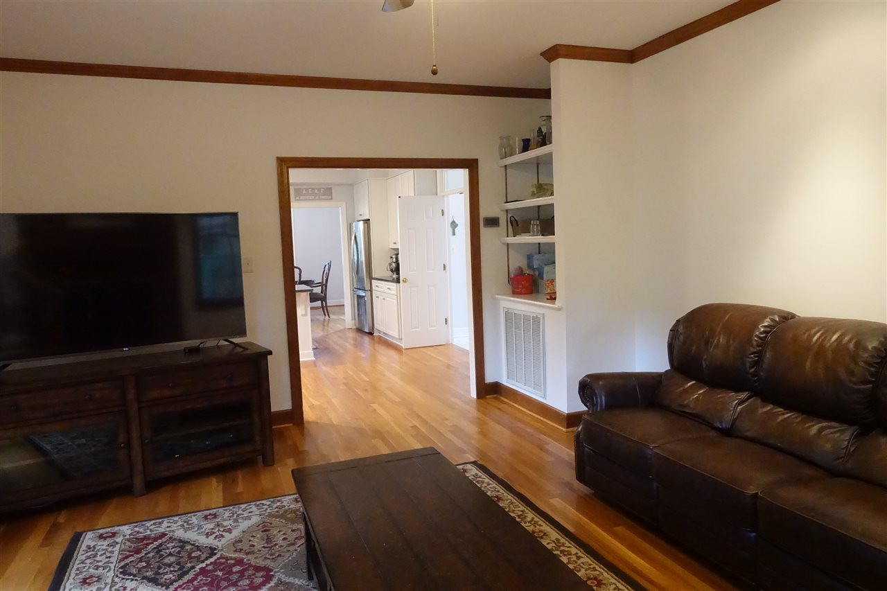 4203 Thetford Road Durham, NC 27707 - Photo 7 of 26 Photo 7