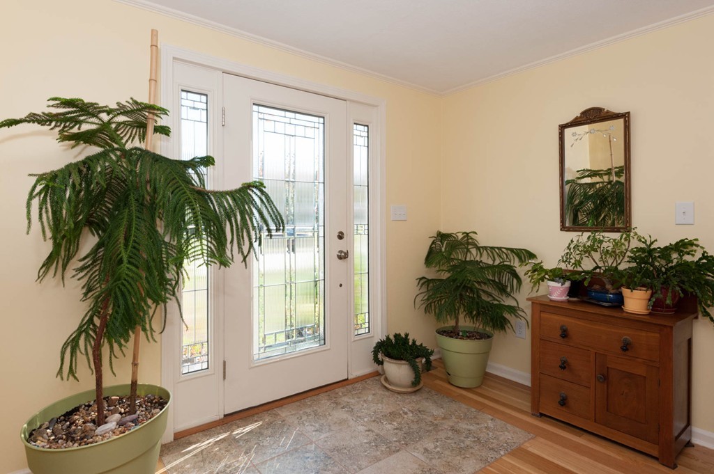 4 Harrison Road Canton, MA 02021 - Photo 3 of 30 Gallery Image 3