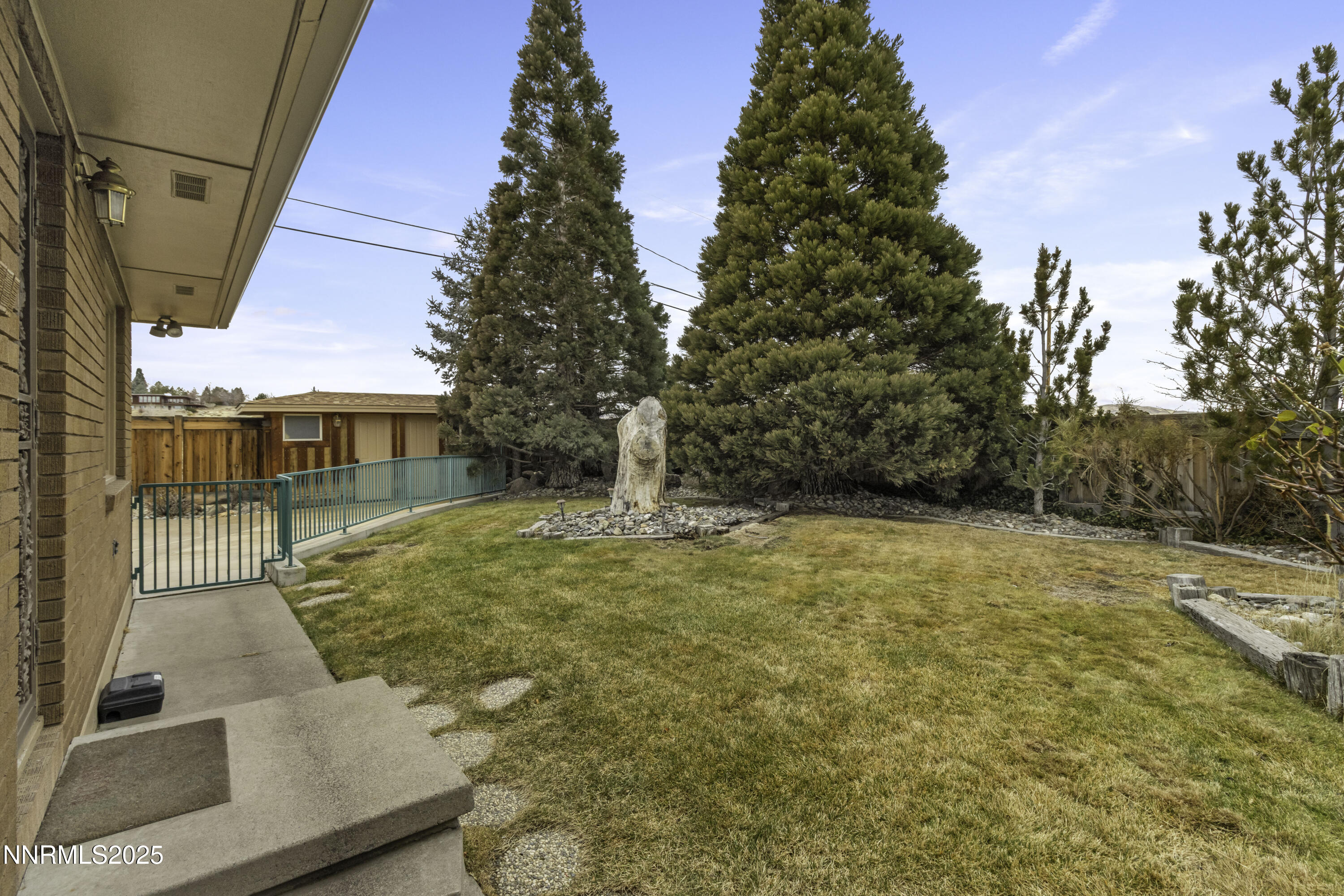 1885 Solari Drive Reno, NV 89509 - Photo 33 of 52 a view of swimming pool