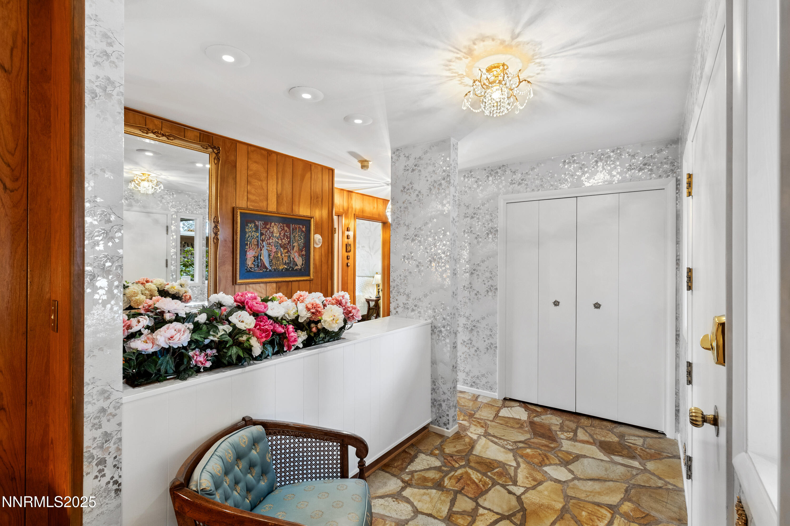 1885 Solari Drive Reno, NV 89509 - Photo 5 of 52 a view of a interior in a house