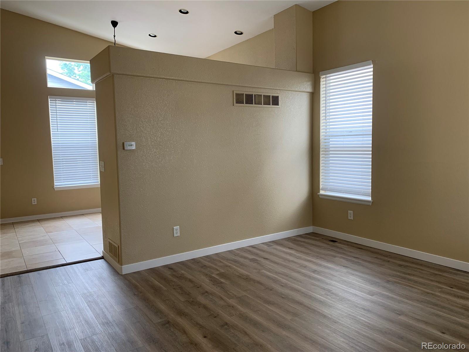 10622 Cherrybrook Circle Highlands Ranch, CO 80126 - Photo 5 of 25