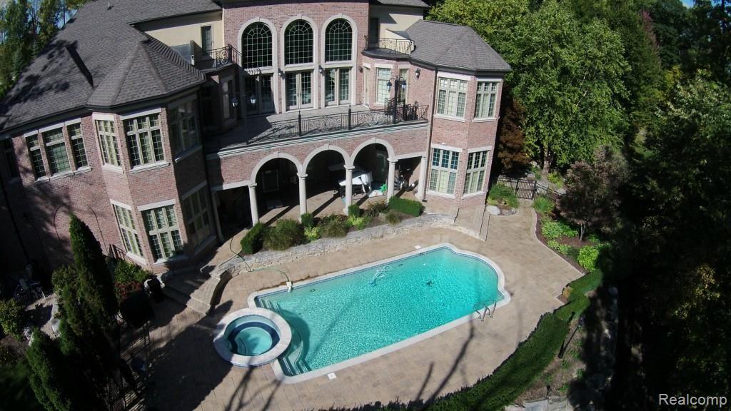 2615 Heights View Court Rochester, MI 48306 - Photo 36 of 36 HV8.jpg
