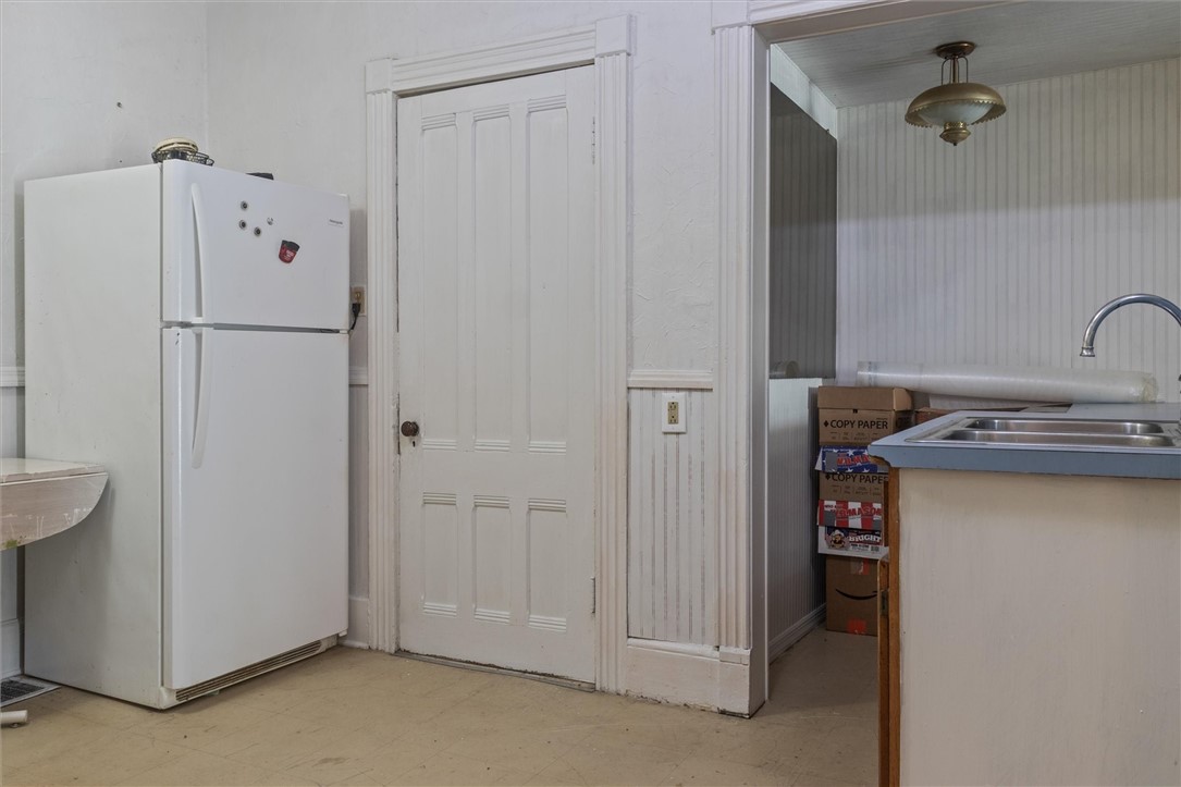 117 Madison Street Arcadia, NY 14513 - Photo 15 of 48 unit 1 kitchen