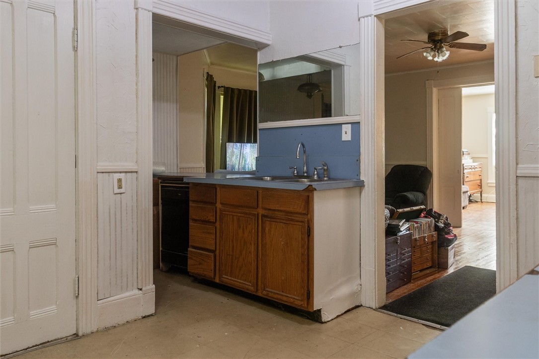 117 Madison Street Arcadia, NY 14513 - Photo 17 of 48 unit 1 kitchen