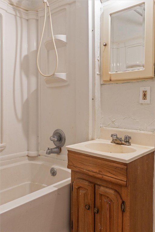 117 Madison Street Arcadia, NY 14513 - Photo 20 of 48 unit 1 bathroom