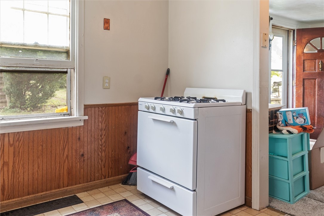 117 Madison Street Arcadia, NY 14513 - Photo 46 of 48 back house kitchen