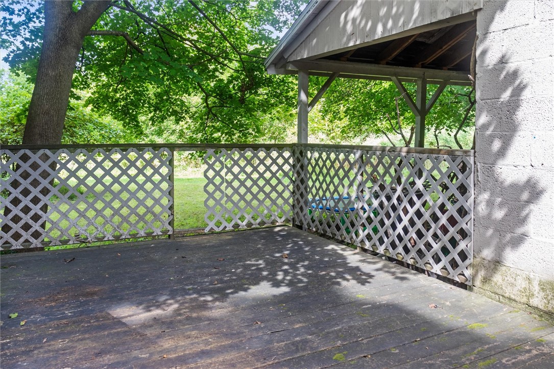 117 Madison Street Arcadia, NY 14513 - Photo 48 of 48 back house back deck