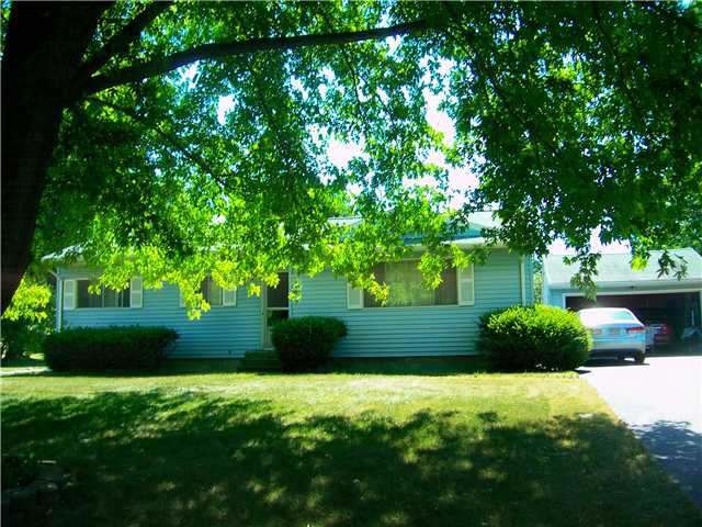 395 Wildbriar Road Henrietta, NY 14623 - Photo 1 of 1 Exterior Front