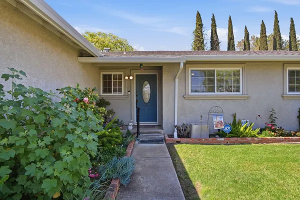 $399,900 | 647 Ward Avenue, Patterson, CA 95363