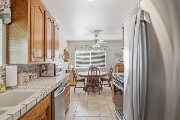 $399,900 | 647 Ward Avenue, Patterson, CA 95363