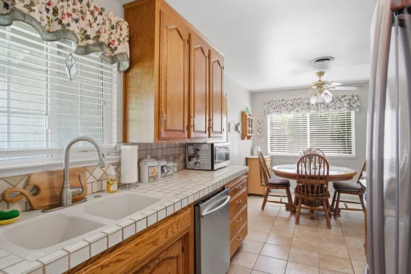 $399,900 | 647 Ward Avenue, Patterson, CA 95363