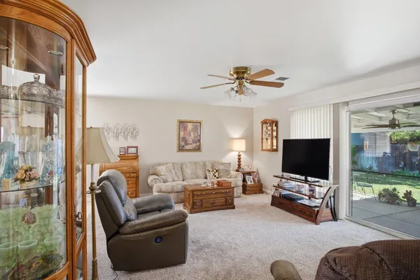 $399,900 | 647 Ward Avenue, Patterson, CA 95363