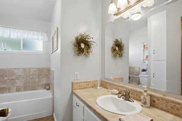 $399,900 | 647 Ward Avenue, Patterson, CA 95363