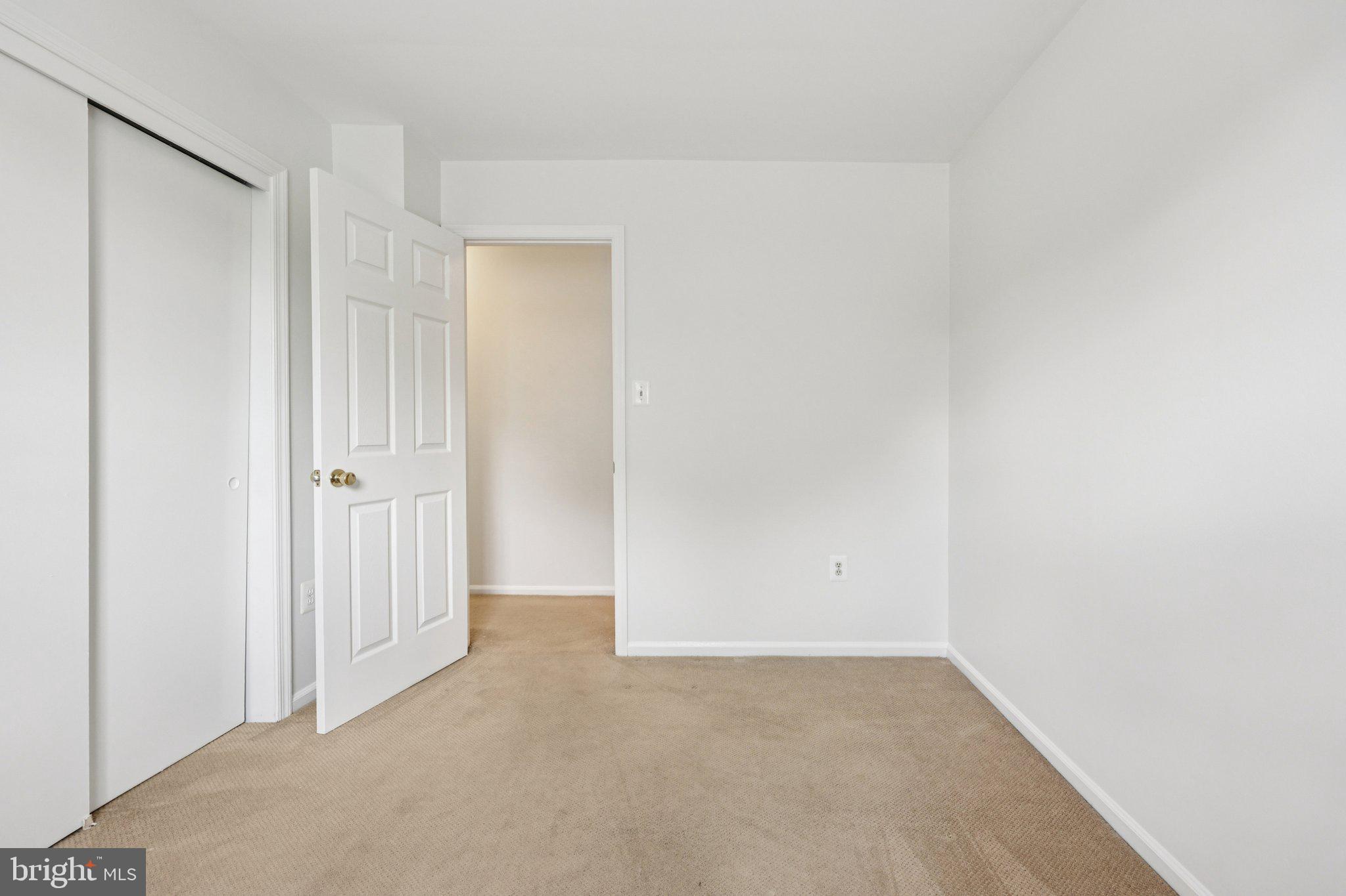2 Berkeley Court Sterling, VA 20165 - Photo 18 of 46 a view of an empty room