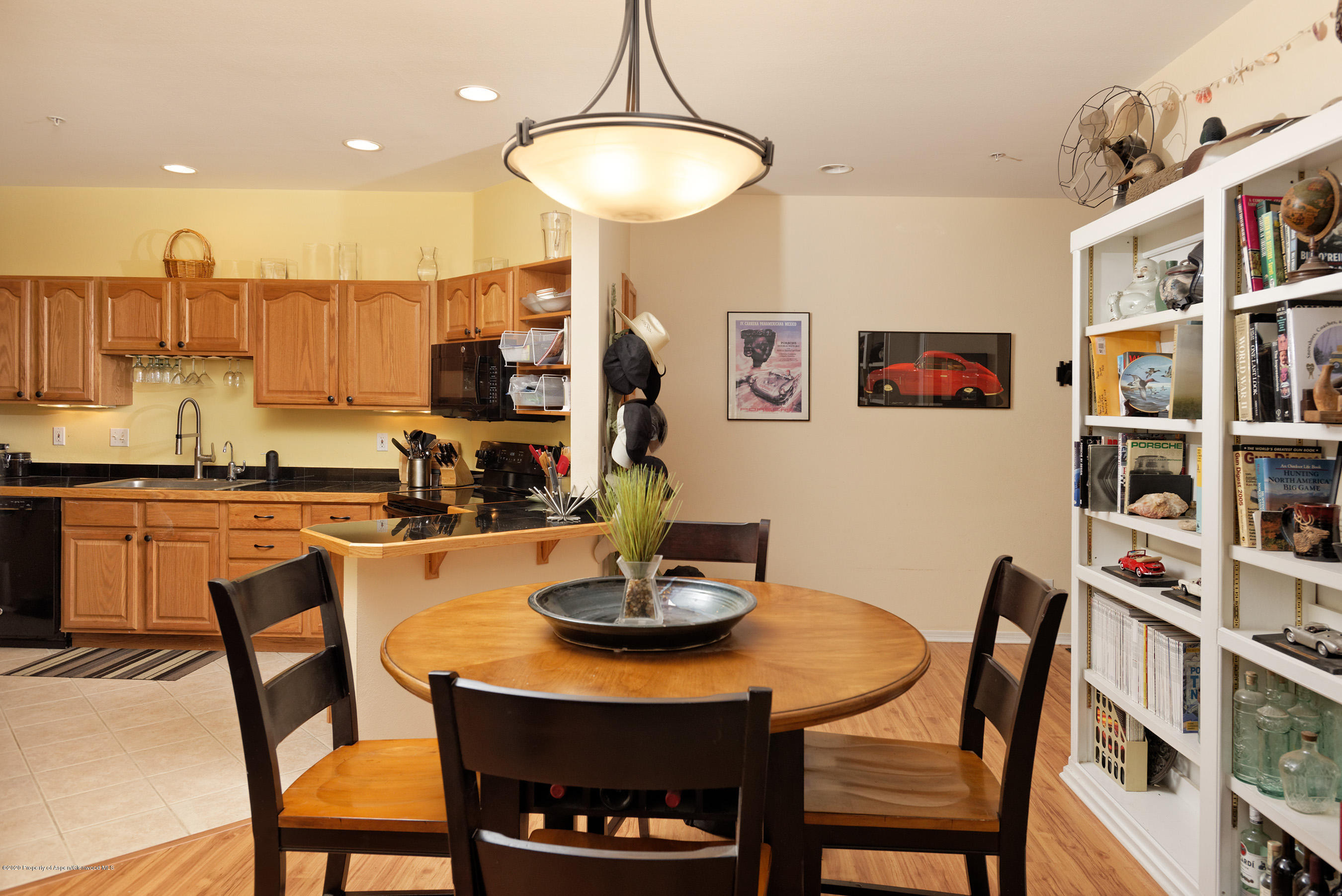 1400 East Valley Road, Unit 217 Basalt, CO 81621 - Photo 6 of 10 1400eValley217_Med20082605