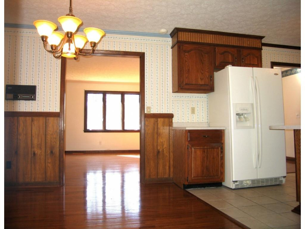416 Johnson Chapel Road Bristol, TN 37620 - Photo 12 of 36 Rich Wood Flooring Dining