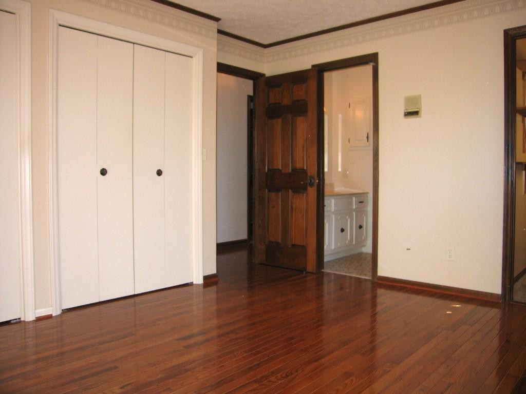 416 Johnson Chapel Road Bristol, TN 37620 - Photo 18 of 36 Mstr Bedroom