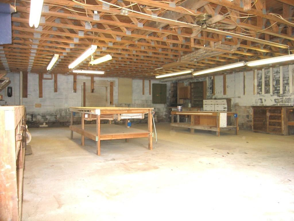 416 Johnson Chapel Road Bristol, TN 37620 - Photo 36 of 36 1200 sf Shop Area
