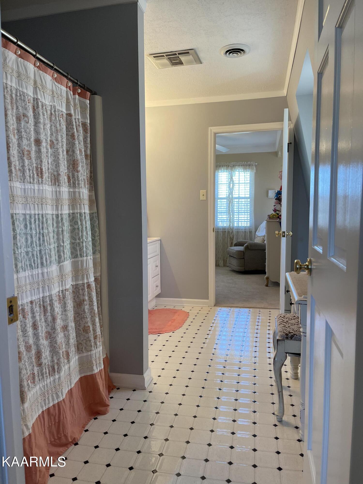 497 Mountain Road Clinton, TN 37716 - Photo 26 of 56 803CC985-D154-48DC-9BB2-B44AFE634AC3