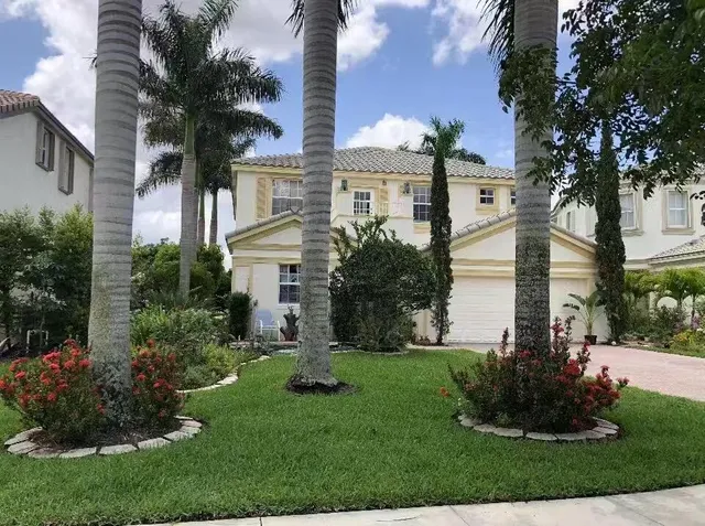 $910,000 | 2709 Shaughnessy Drive, Wellington, FL 33414