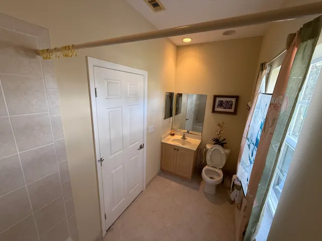 $910,000 | 2709 Shaughnessy Drive, Wellington, FL 33414