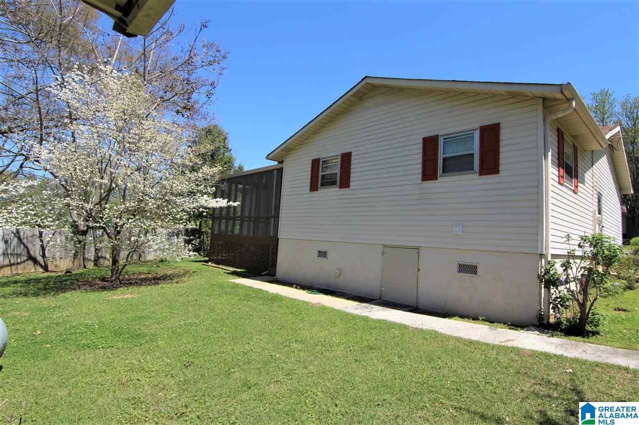 46 Virginia Street Oneonta, AL 35121 - Photo 4 of 11 Gallery Image 4