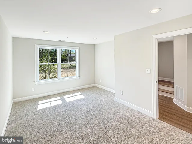 $569,900 | 10 Schadle Road, Perkasie, PA 18944