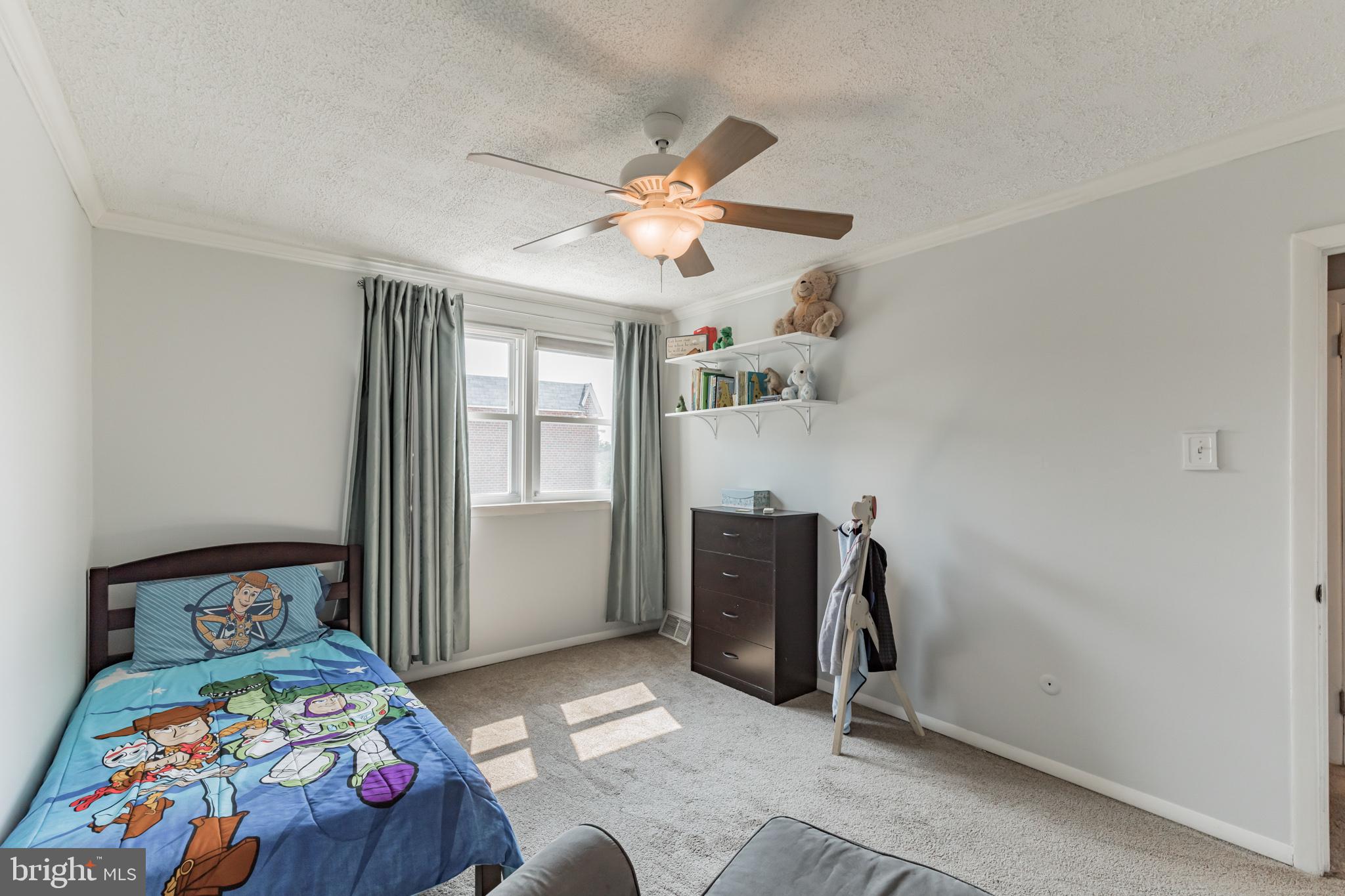 11842 Colman Road Philadelphia, PA 19154 - Photo 14 of 25 Gallery Image 14