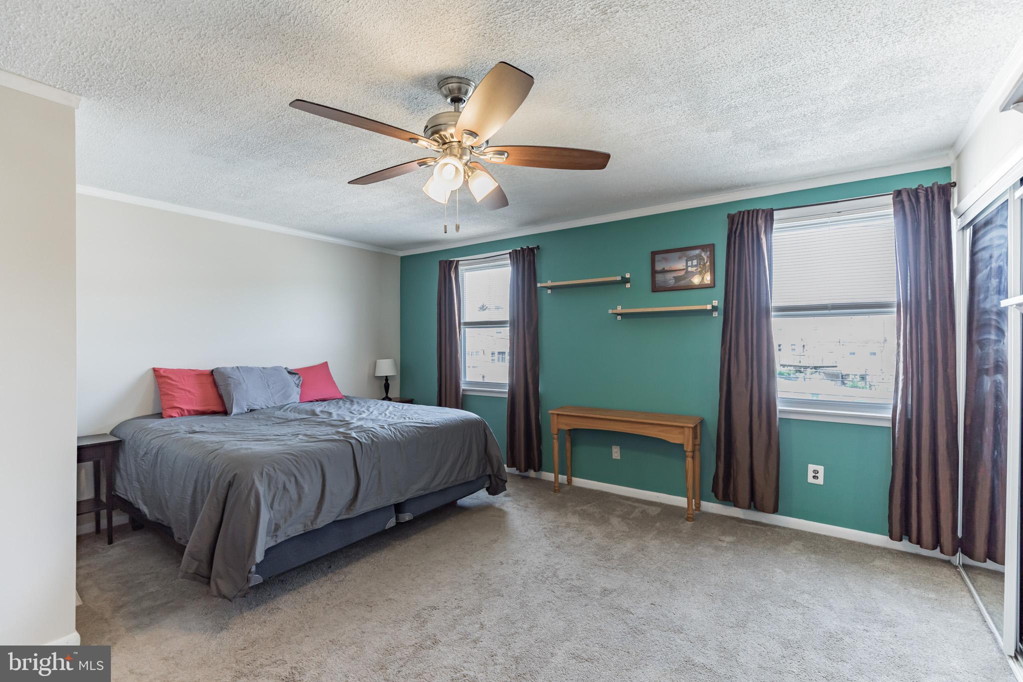 11842 Colman Road Philadelphia, PA 19154 - Photo 10 of 25 Gallery Image 10