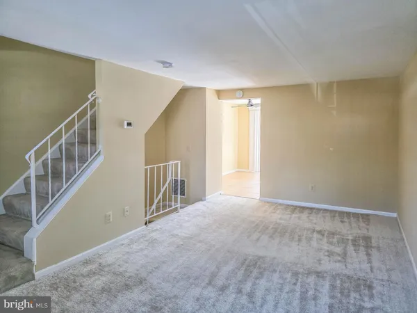 $2,300 | 20559 Strath Haven Drive, Gaithersburg, MD 20886