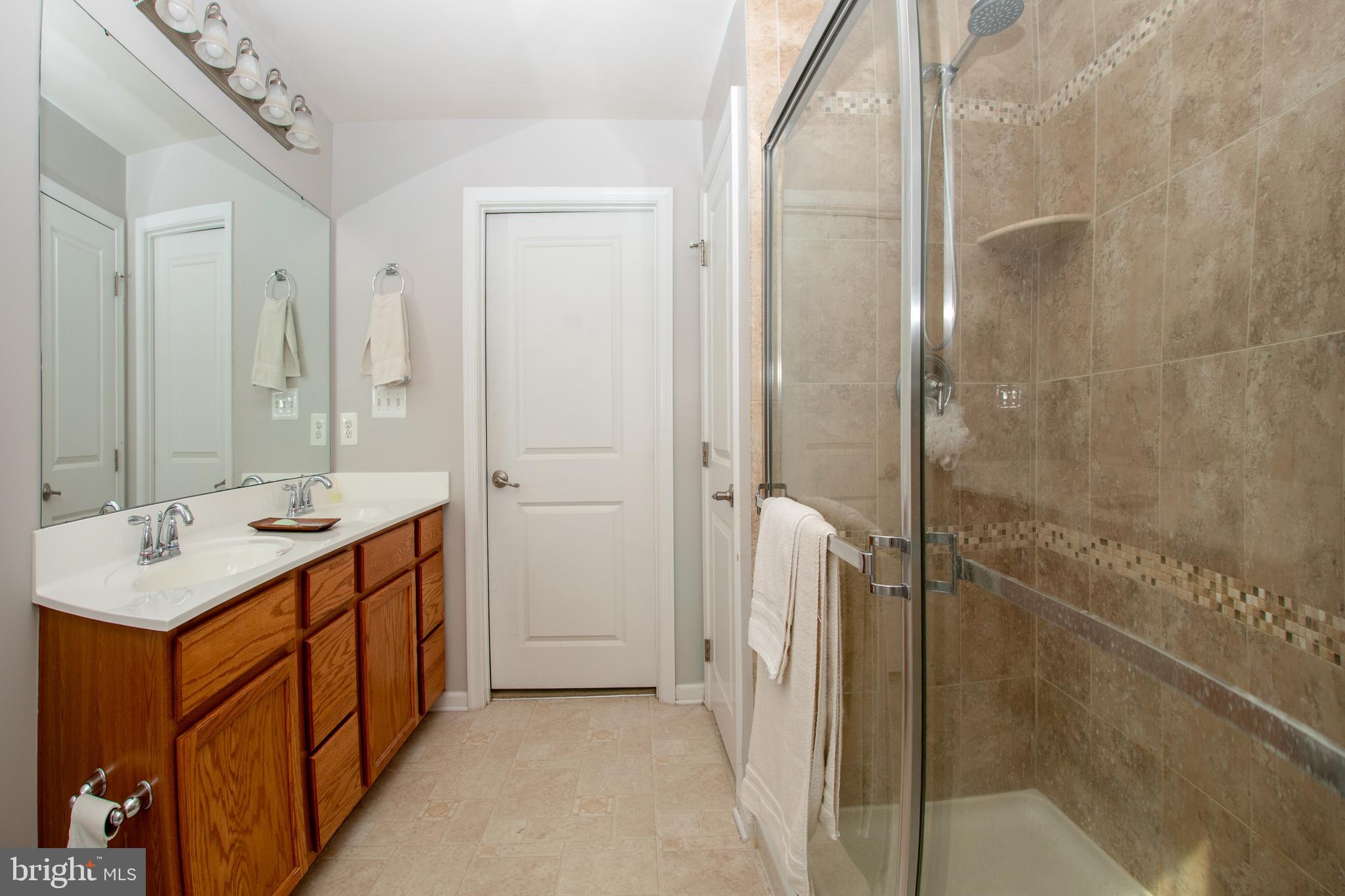 5631 Country Farm Road White Marsh, MD 21162 - Photo 12 of 25 Gallery Image 12