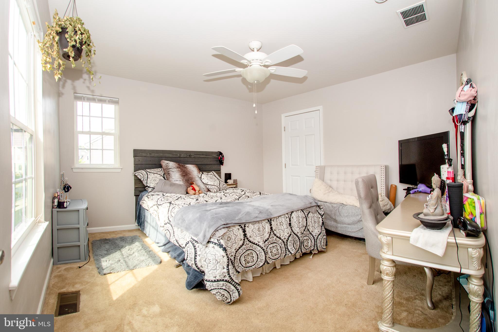 5631 Country Farm Road White Marsh, MD 21162 - Photo 8 of 25 Gallery Image 8