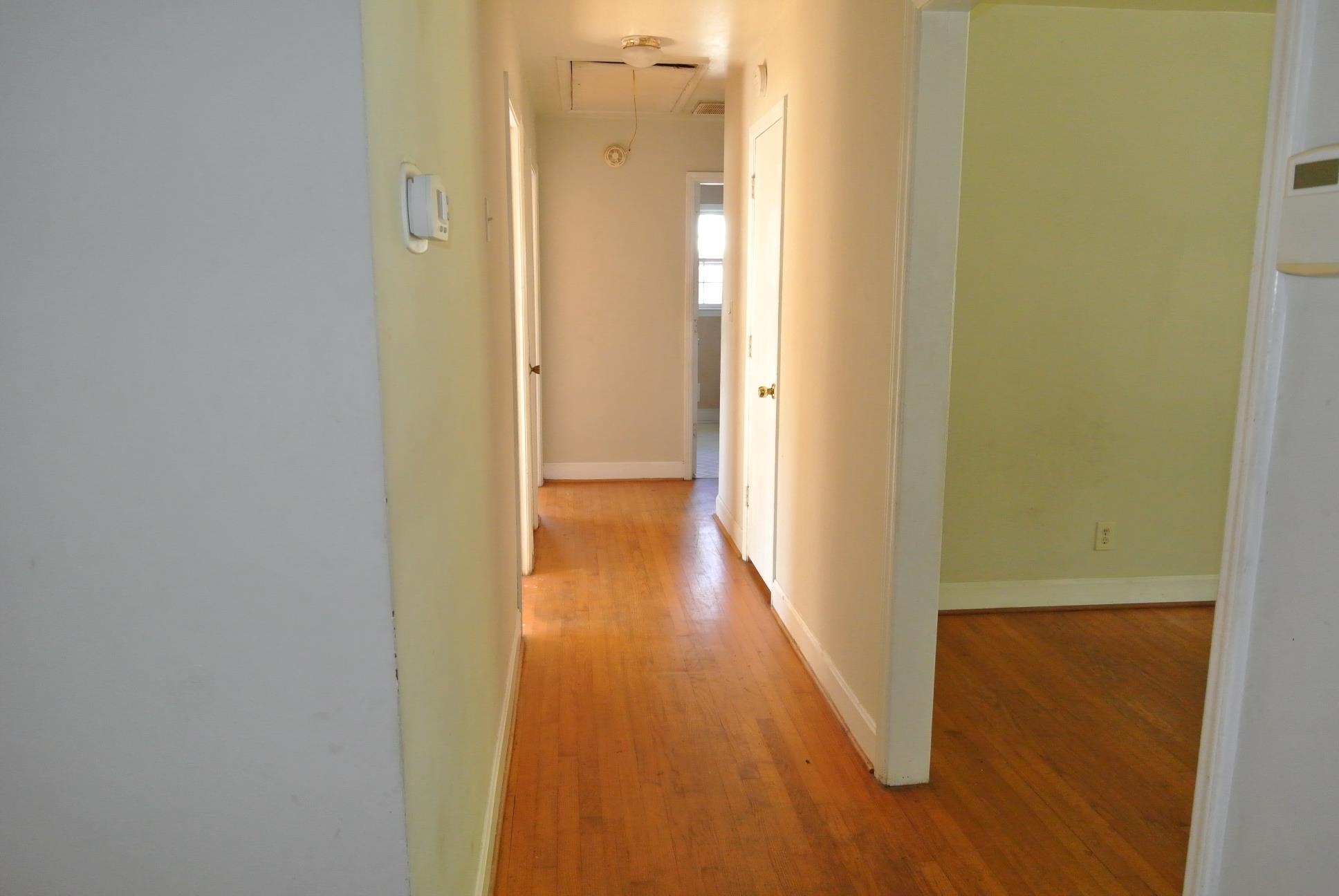 234 Quartermaster Road Spartanburg, SC 29301 - Photo 3 of 22 Gallery Image 3
