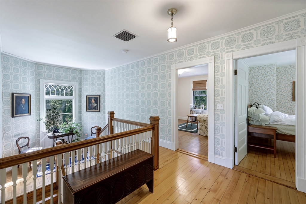 91 Sunset Avenue Amherst, MA 01002 - Photo 30 of 42