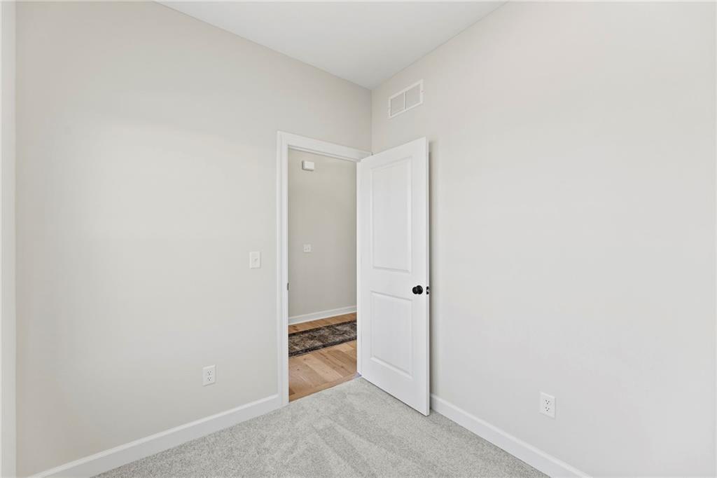 20779 Emerald Street Spring Hill, KS 66083 - Photo 32 of 41