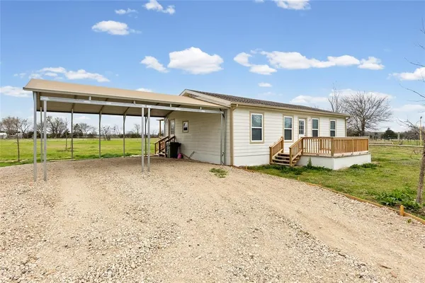 $1,750 | 6934 Simmons Drive, Lone Oak, TX 75453