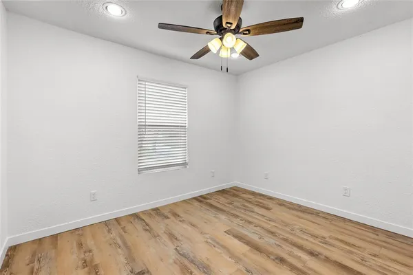 $1,750 | 6934 Simmons Drive, Lone Oak, TX 75453