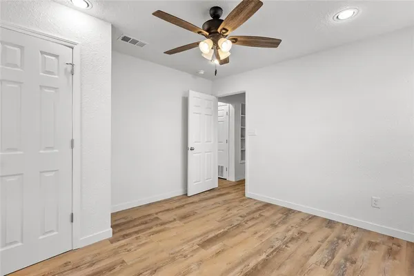 $1,750 | 6934 Simmons Drive, Lone Oak, TX 75453